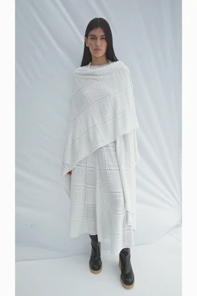 Look 15